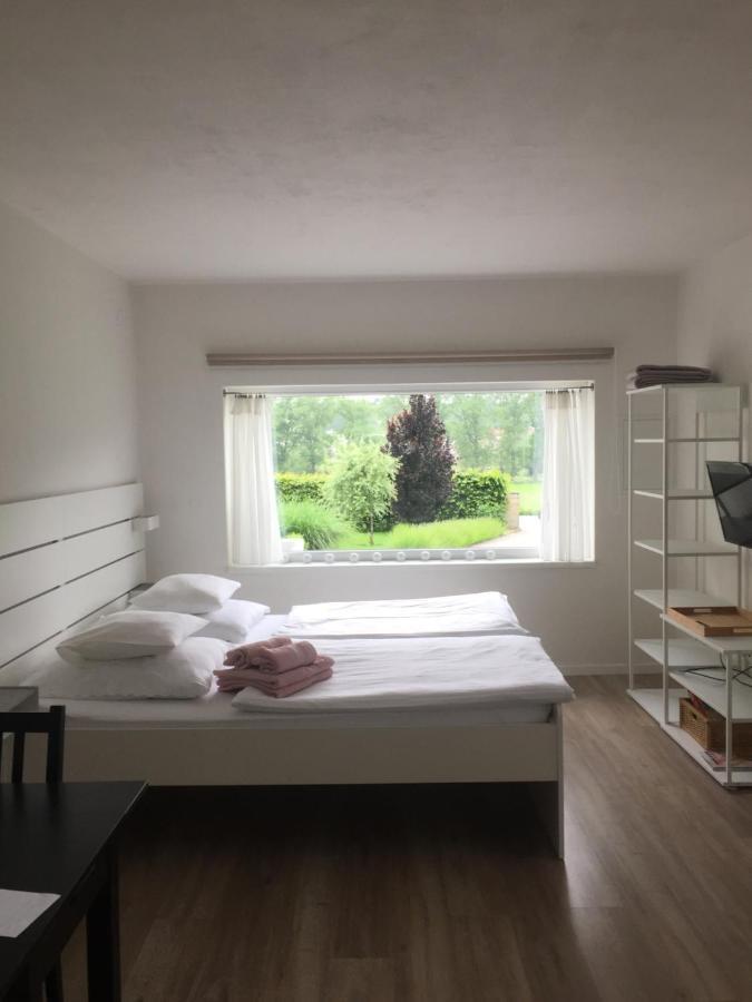 Studiový apartmán V Zahradě Police nad Metují Exterior foto